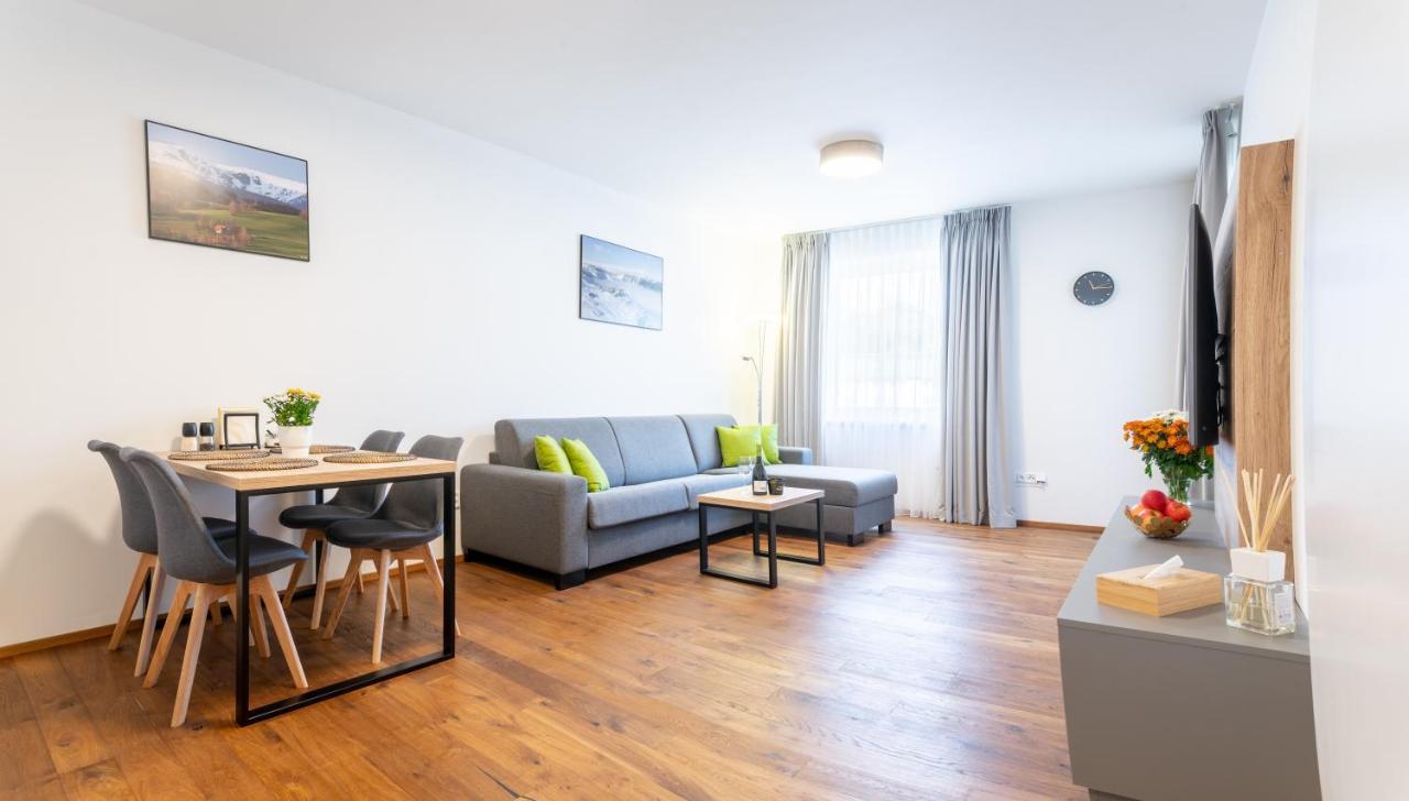 Apartmany Resort วัลคาบี ภายนอก รูปภาพ