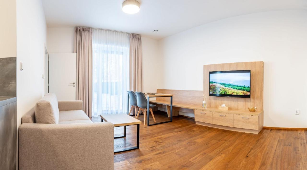 Apartmany Resort วัลคาบี ภายนอก รูปภาพ