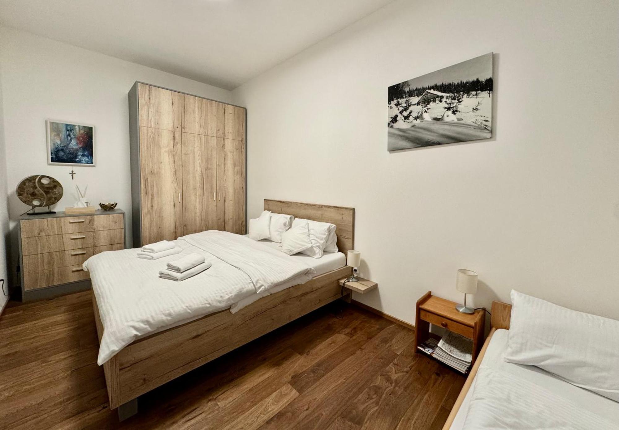 Apartmany Resort วัลคาบี ภายนอก รูปภาพ